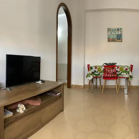 Апартаменты Casa Torre Di Mezzo - Alba *